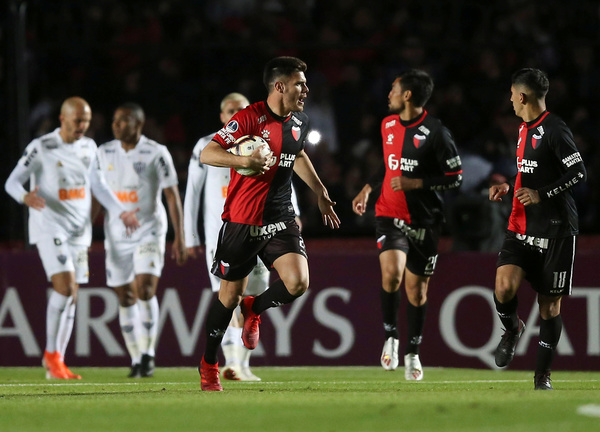 Mineiro y Colón, por un lugar en la final de la Sudamericana