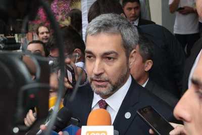 Detención de policías es un mensaje claro contra la corrupción institucional, asegura mandatario | .::Agencia IP::.