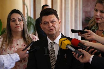 Liz Cramer: “Asumo lo que toca en mi ámbito y vamos a corregir”