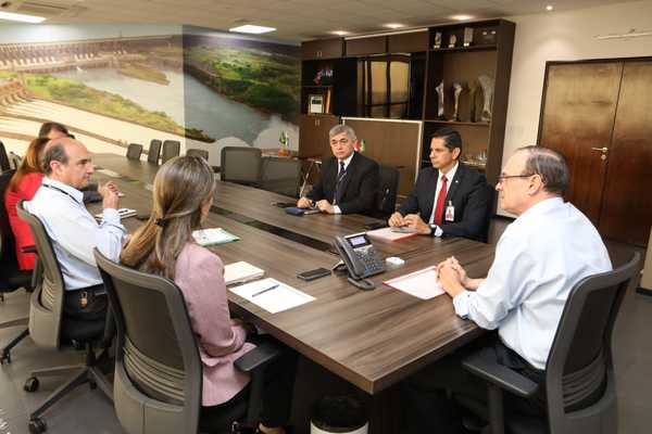Itaipu trabajará para fortalecer la seguridad en la franja de protección de la represa | .::Agencia IP::.