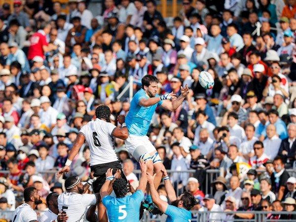 Uruguay consigue una victoria emocionante frente a Fiyi