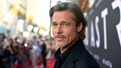 Brad Pitt tiene una nueva chica en su vida