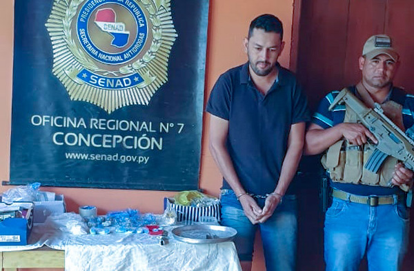 Detienen a joven con drogas en Concepción