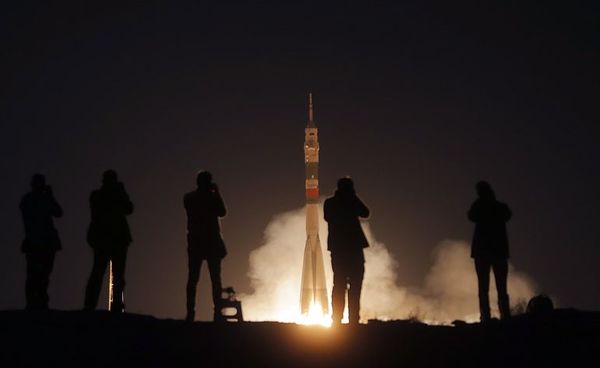 Nave rusa Soyuz va camino a la EEI - Ciencia - ABC Color