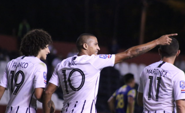 HOY / Libertad revive y Capiatá está cada vez más hundido