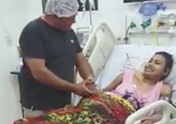 “Tierra Adentro” cantó a una paciente