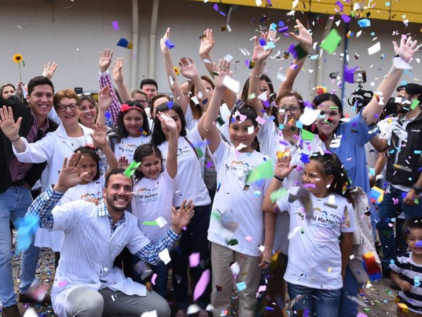 Fiesta del Arcoíris celebró vida de 800 niños que vencieron al cáncer