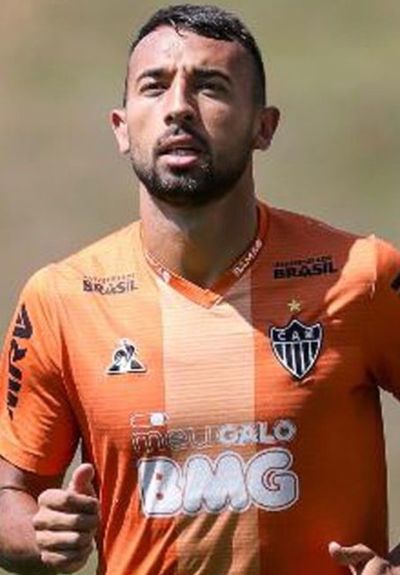 Martínez, operado de una fractura de tabique nasal - Deportes - ABC Color
