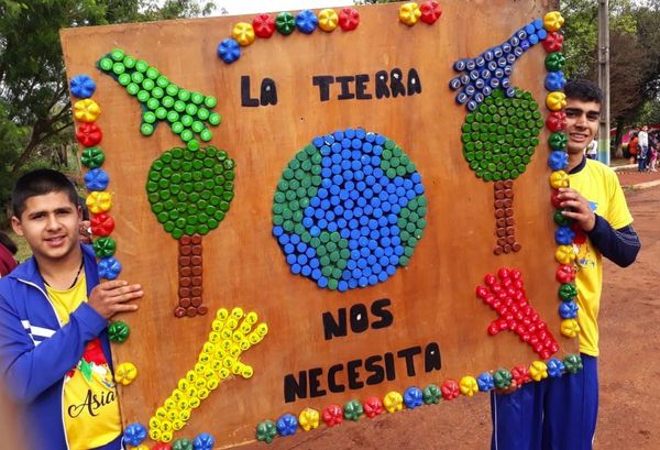 Fiesta estudiantil sin celular convocó a unos 1.500 jóvenes