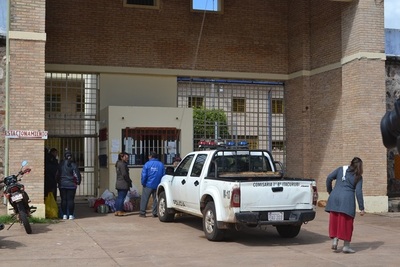 Reos intentan escapar de la cárcel de Concepción por falta de comida