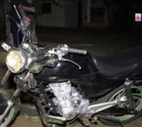Tres heridos en confuso accidente de tránsito en Itauguá - Paraguay.com