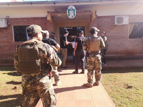 Intendente de Jesús de Tavarangue vinculado con un narco