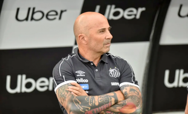 HOY / Sampaoli demanda a la federación chilena por casi 5 millones de dólares