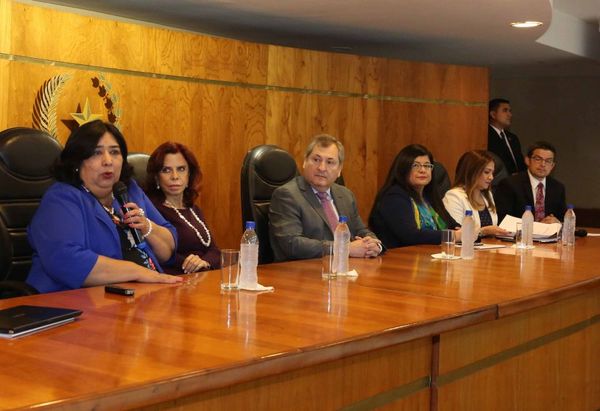 Presentan la campaña “No más niñas y niños archivados”