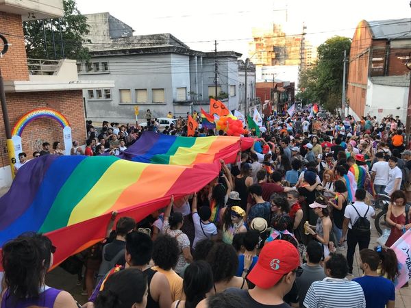 Cumple 60 años la primera expresión gay en Paraguay