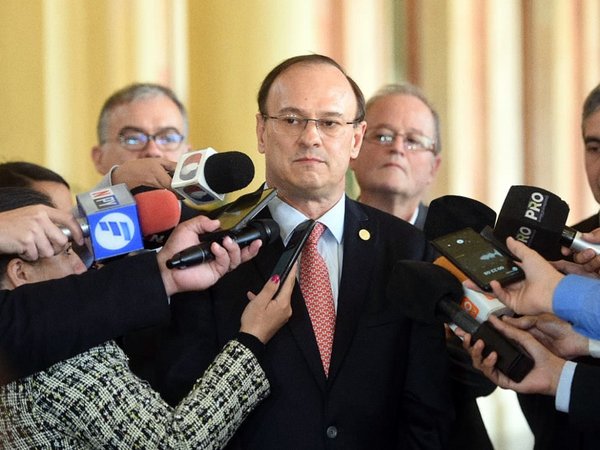 Senado confirma a Bergen en Itaipú
