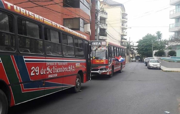 HOY / Paro de buses: UCETRAMA no se adhiere a la medida