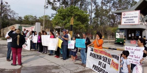 Villetanos cansados del polvo que genera la INC - Nacionales - ABC Color