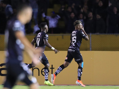 Compacto: Independiente del Valle 2-2 Corinthians