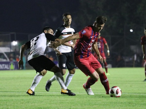 A Cerro se le escapó el triunfo sobre el final y empató con General Díaz