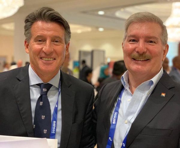 Sebastián Coe reelegido por unanimidad en la IAAF