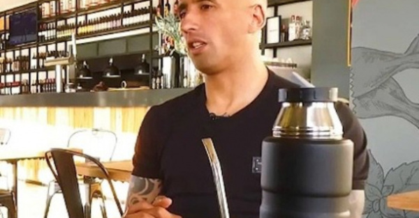 Lucas Barrios contó la enfermedad de su mami