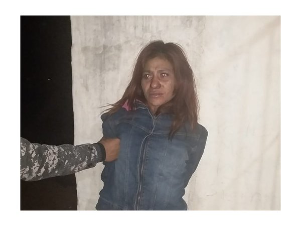 Doña le pegó con termo a una "motochorra" y se salvó de milagro