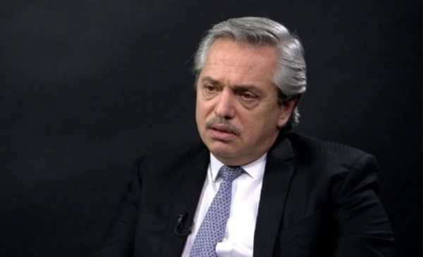 Fernández considera utilizar modelo uruguayo con el FMI | .::Agencia IP::.