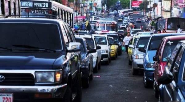HOY / Aprueban horario escalonado, pero ¿qué dice el proyecto?