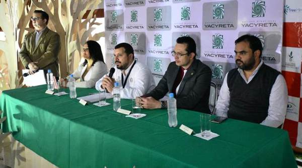 Presentan en conferencia de prensa clínicas móviles que posibilitarán 50 cirugías en Ñeembucú