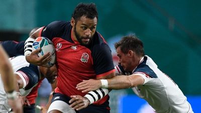 45-7: Se impone el acento inglés