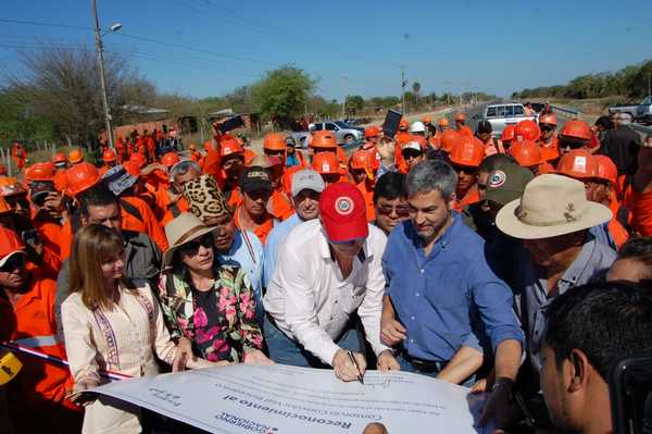 “Carmelo Peralta será un nuevo polo de desarrollo en el Chaco ” | .::PARAGUAY TV HD::.