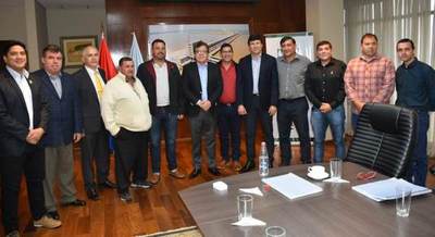 Avanza adecuación del estadio de Encarnación para ser sede del Mundial 2030