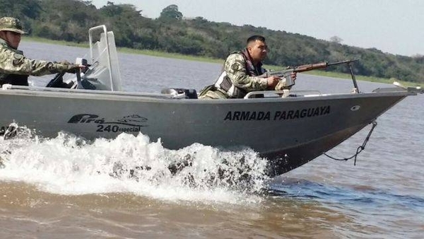 HOY / Inédito: helicópteros, barcos, blindados y 300 militares para liberar Itaipú