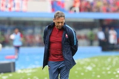 ¿Cerro dice adiós al DT Russo?