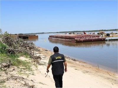 Mades interviene amarradero de barcazas tras derrumbe de árboles