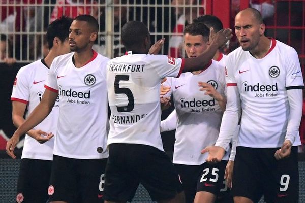 Eintracht escala hasta última plaza europea - Fútbol - ABC Color