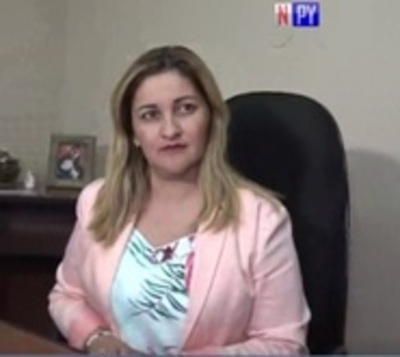 Detienen a supuesta gestora del BNF por millonarios cobros - Paraguay.com