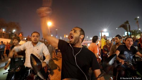Más de 1.000 personas en prisión preventiva tras comienzo protestas en Egipto | .::Agencia IP::.