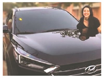 Almirón sorprendió a su doña con un 0 km