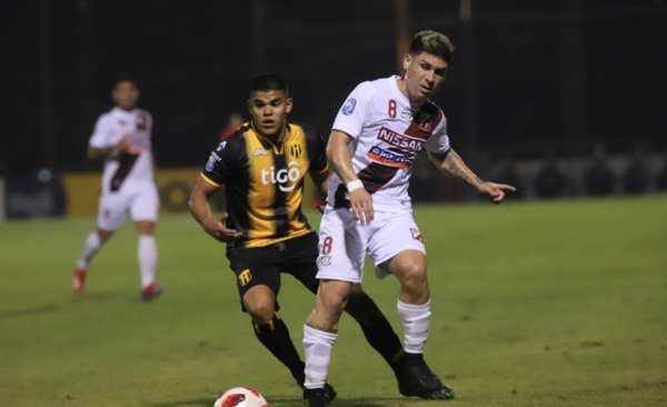 HOY / Guaraní busca el desquite ante River Plate