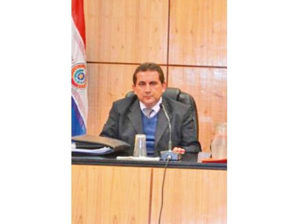 Con argumentos soeces tribunal beneficia a un abusador de niños