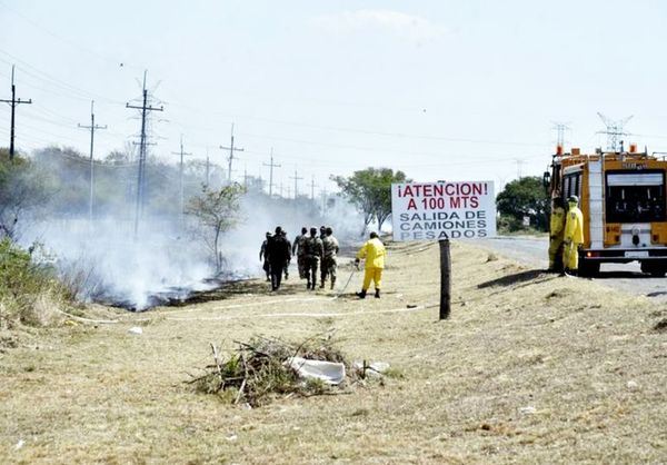 El fuego no da tregua en el Chaco paraguayo - Interior - ABC Color