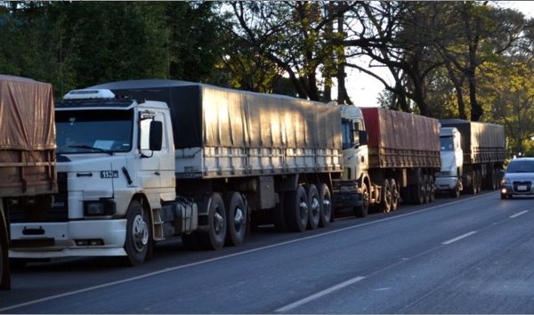 Aduanas ingresa a la era del control satelital de mercaderías importadas » Ñanduti