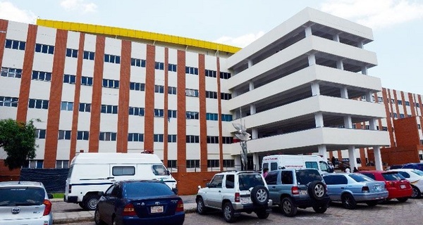 Levantan huelga momentáneamente en Hospital de Clínicas
