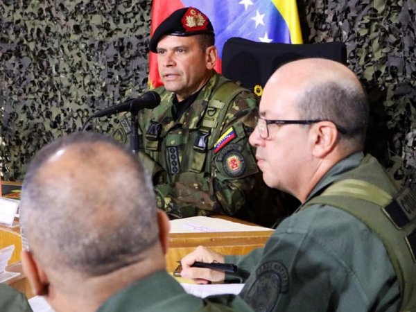 Venezuela denuncia que detectó 54 aviones de EEUU en su espacio aéreo