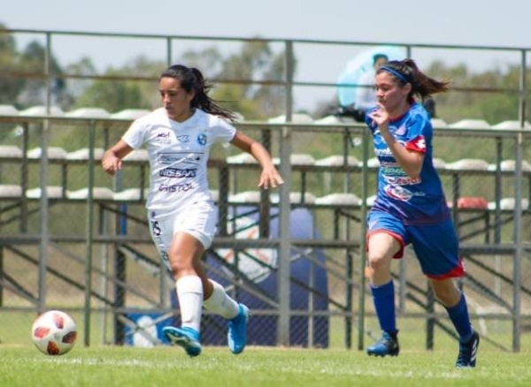 HOY / El torneo femenino volvió con muchos goles