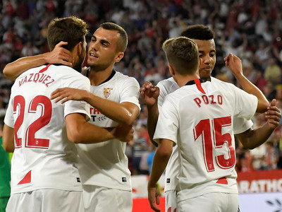 Sevilla se impone ante Real Sociedad y beneficia al Madrid