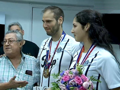 Libertad homenajea a medallistas del Sudamericano de Esgrima