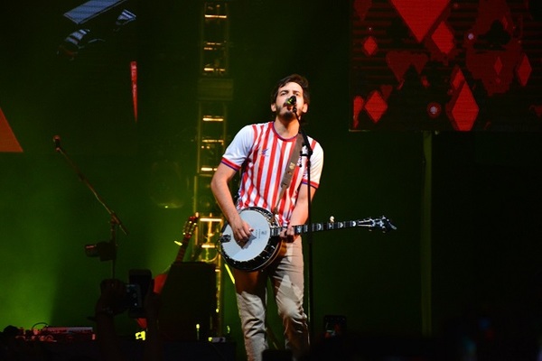 Morat conquista el corazón del público paraguayo